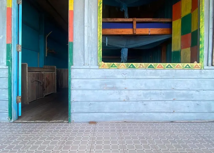 Firefly Beach Guesthouse & Bar Restaurant Koh Rong
